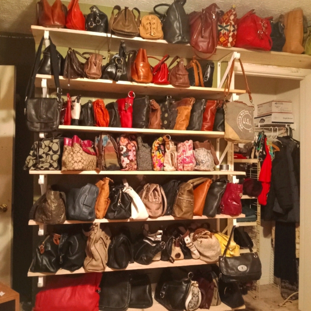 Purses, handbags, wallets and totes